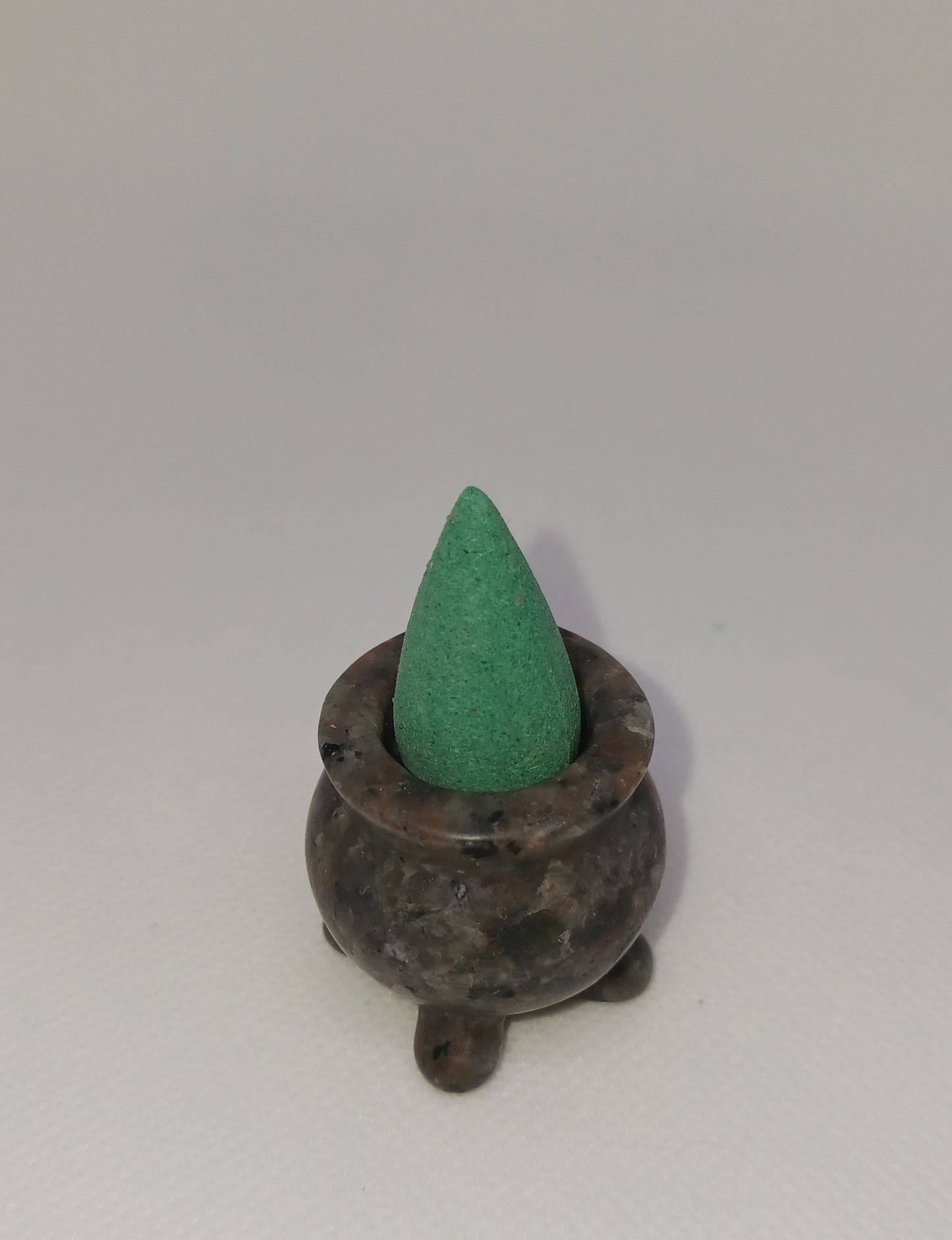 Yooperlite Stone Cauldron