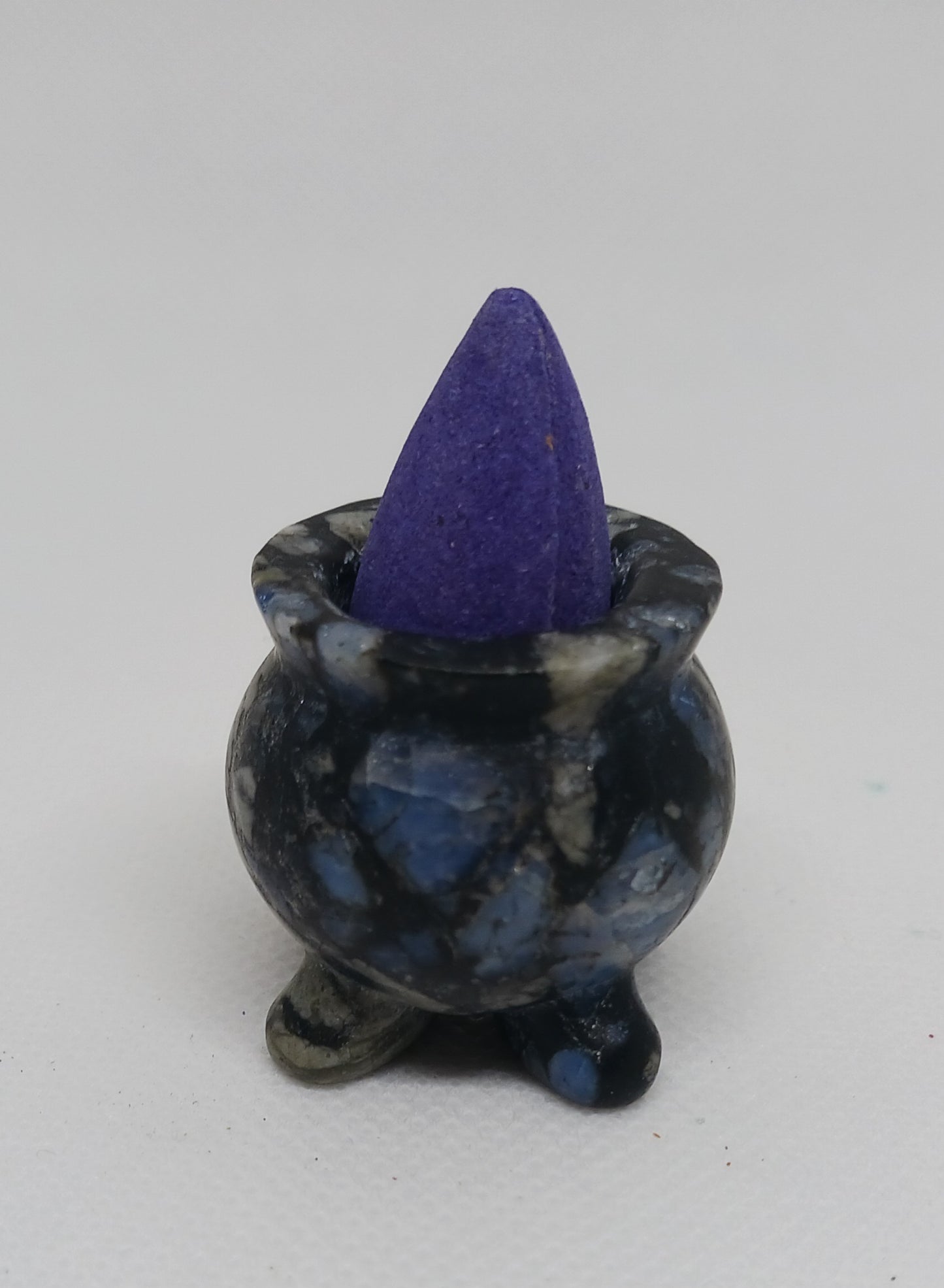 Glaucophane Stone Cauldron